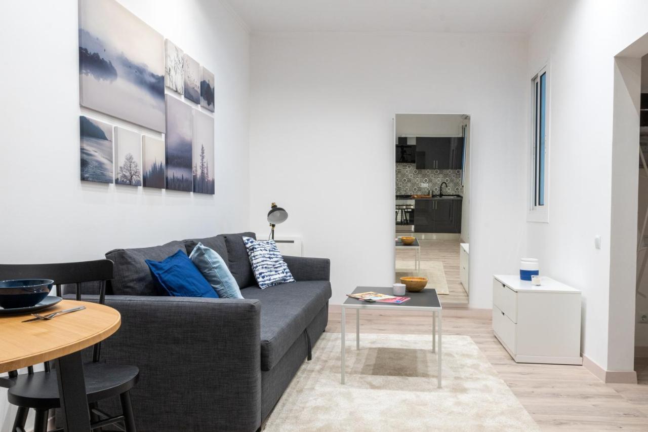 Cozy Studio Apartment 5 Min From Camp Nou Barcelona Bagian luar foto